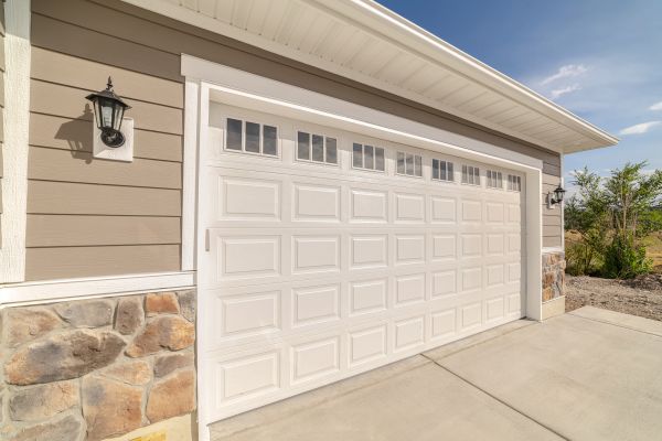 Garage Lifting in Wichita